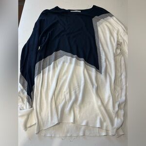 Women’s ZARA Lightweight Sweater Black White and Gray Size Small $5